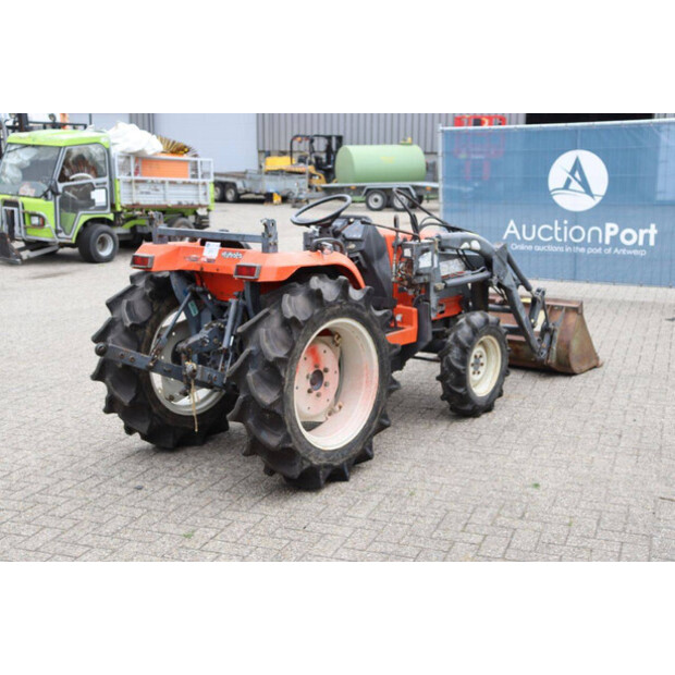 KUBOTA GT8-42216896