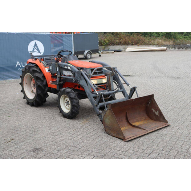 KUBOTA GT8-42216897