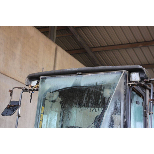 2008 Hitachi ZW180-42217141
