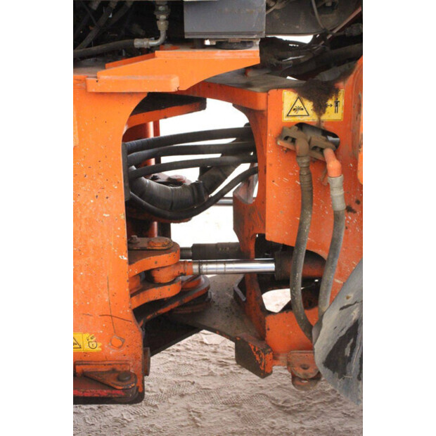 2008 Hitachi ZW180-42217148