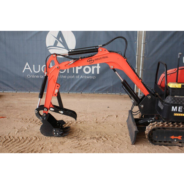 2007 FF Industrial ME18-42217179