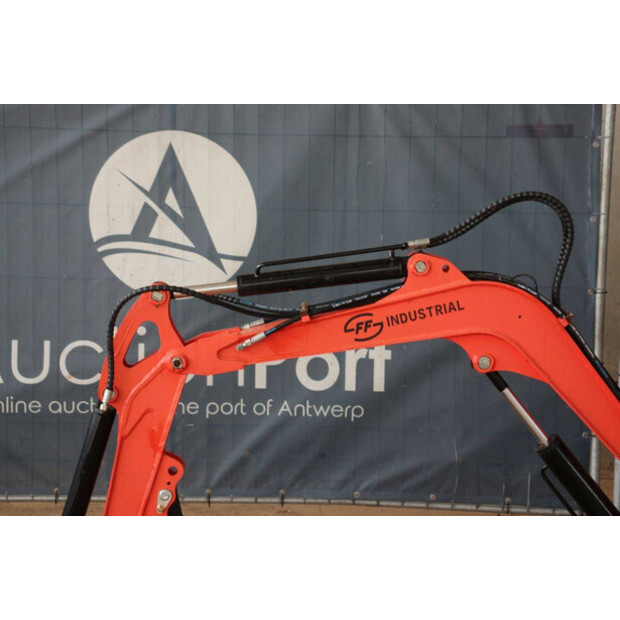 2007 FF Industrial ME18-42217181