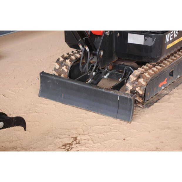 2007 FF Industrial ME18-42217183