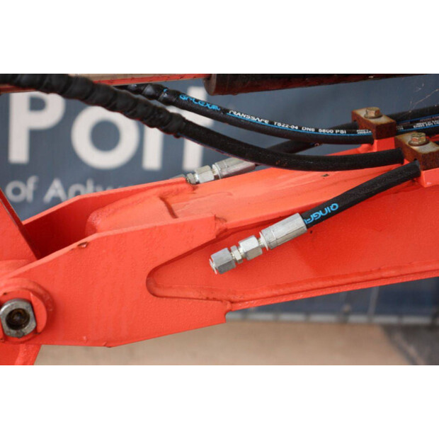 2007 FF Industrial ME18-42217187