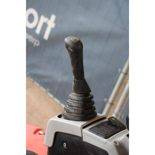 2007 FF Industrial ME18-42217198