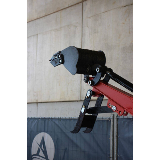 2007 FF Industrial ME18-42217206