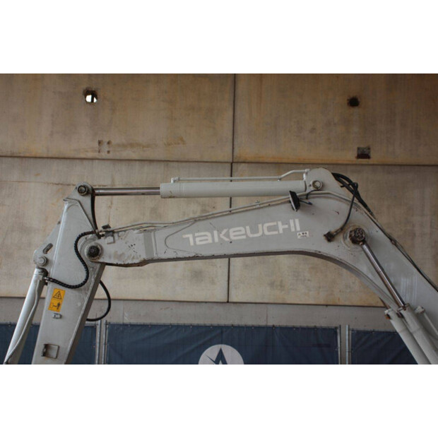 تاكوتشي TB18CS-42217299