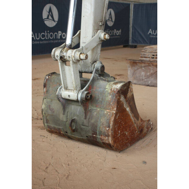 تاكوتشي TB18CS-42217304
