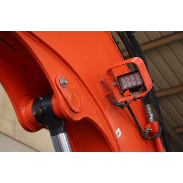 2016 KUBOTA KX080-4-42217345