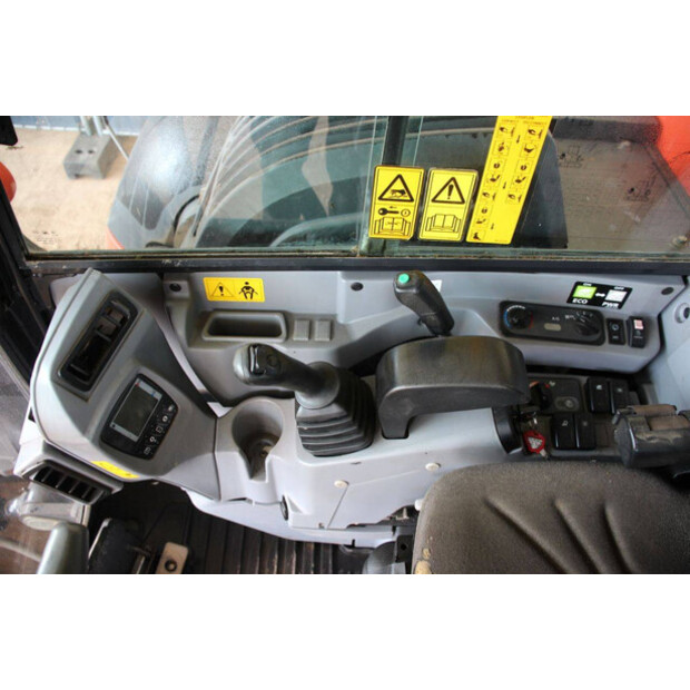 2016 KUBOTA KX080-4-42217359