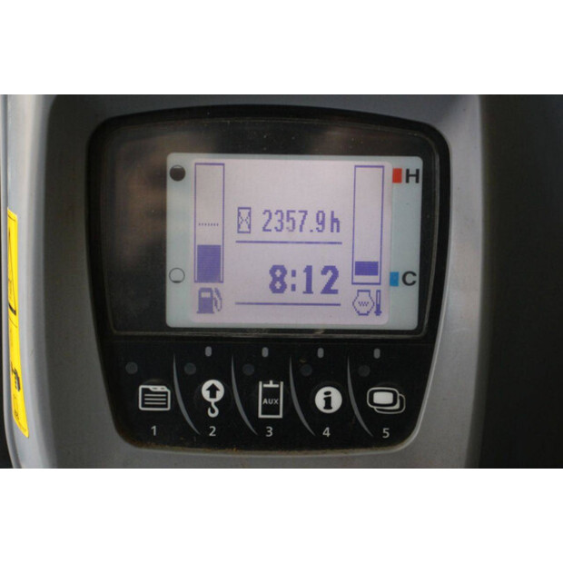 2016 KUBOTA KX080-4-42217363