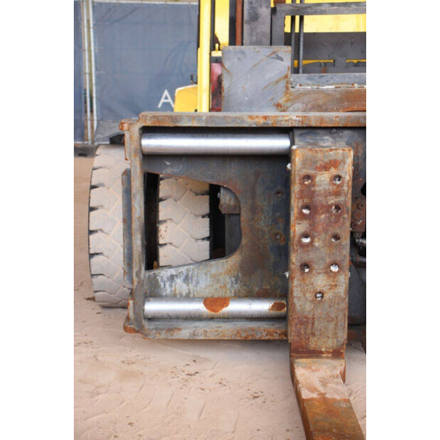 2022 Hyster H8.0FT9-42217457