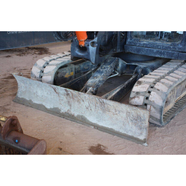 2016 Hitachi ZX85USB-5A-42217635