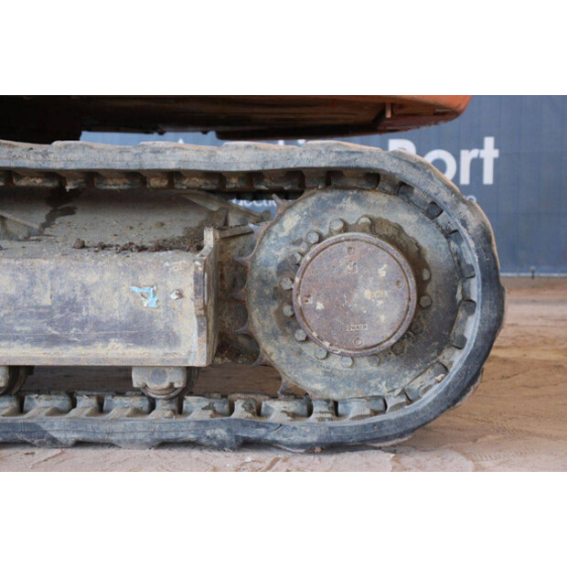 2016 Hitachi ZX85USB-5A-42217643