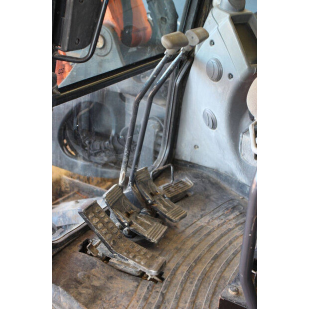 2016 Hitachi ZX85USB-5A-42217653
