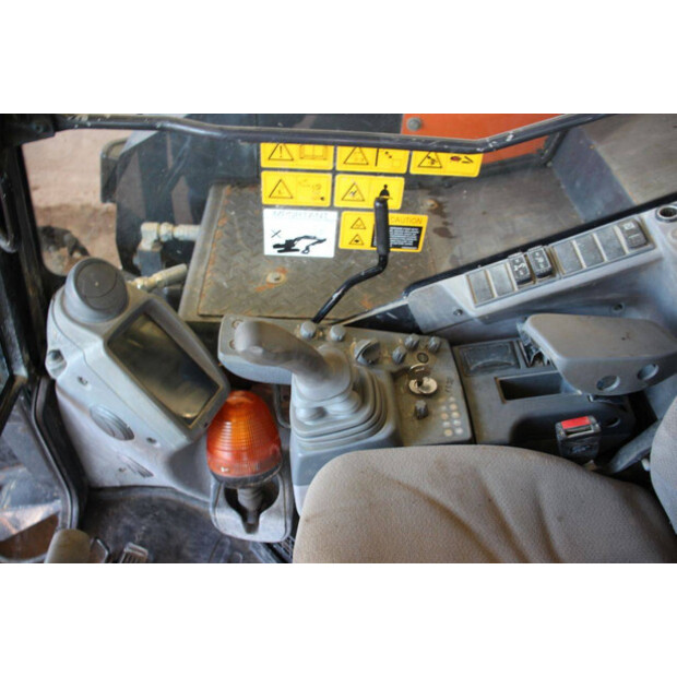 2016 Hitachi ZX85USB-5A-42217655