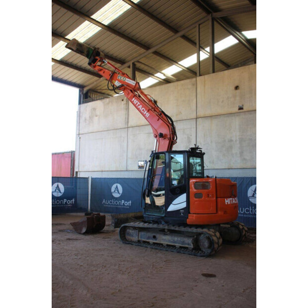 2016 Hitachi ZX85USB-5A-42217662