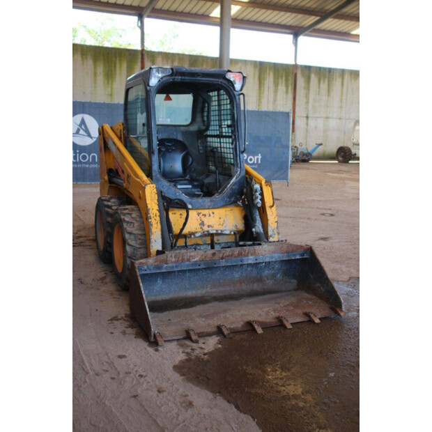 2016 BOBCAT S450-42217686