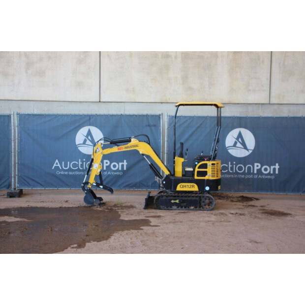 2024 AGT Industrial QH12R-42217737