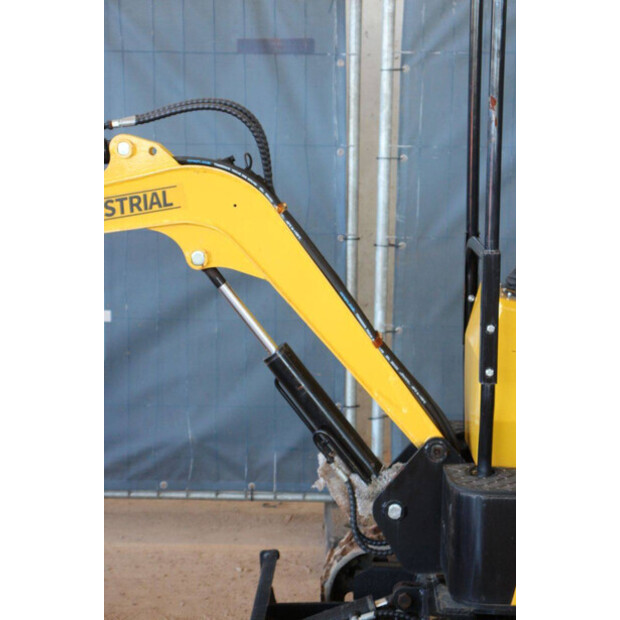 2024 AGT Industrial QH12R-42217747