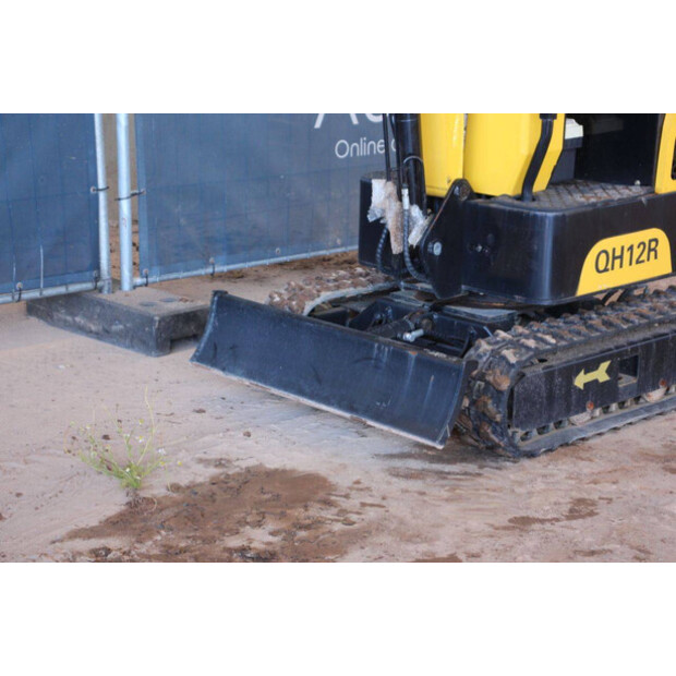 2024 AGT Industrial QH12R-42217762
