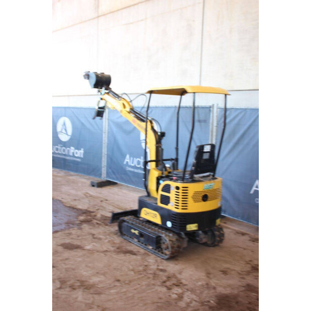 2024 AGT Industrial QH12R-42217764