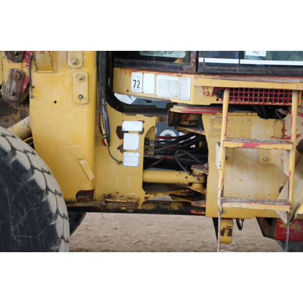 1999 Caterpillar IT14G-42218011