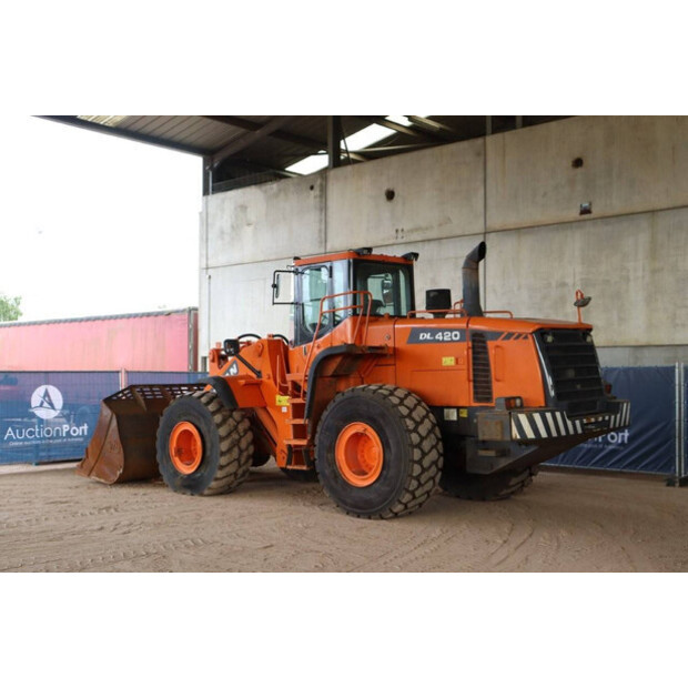 2011 Doosan DL420-42218502