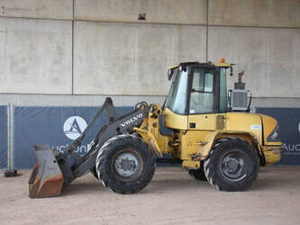 Image for WHEEL LOADERS 2003 Volvo L45B-TP