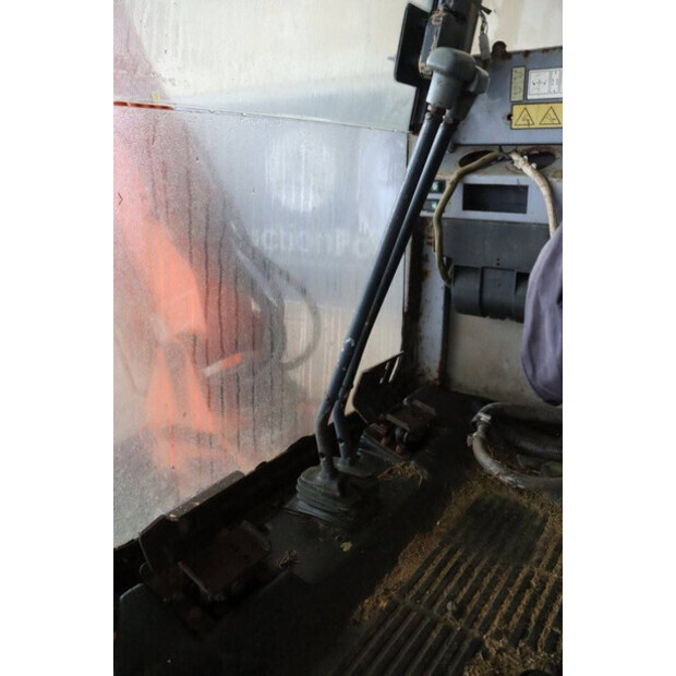 2001 Hitachi EX30-2-42218868