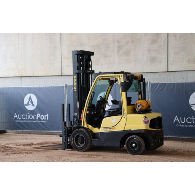 2018 Hyster H3.5FT-42219017