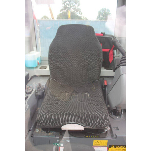 2024 TAKEUCHI TB216-42219501