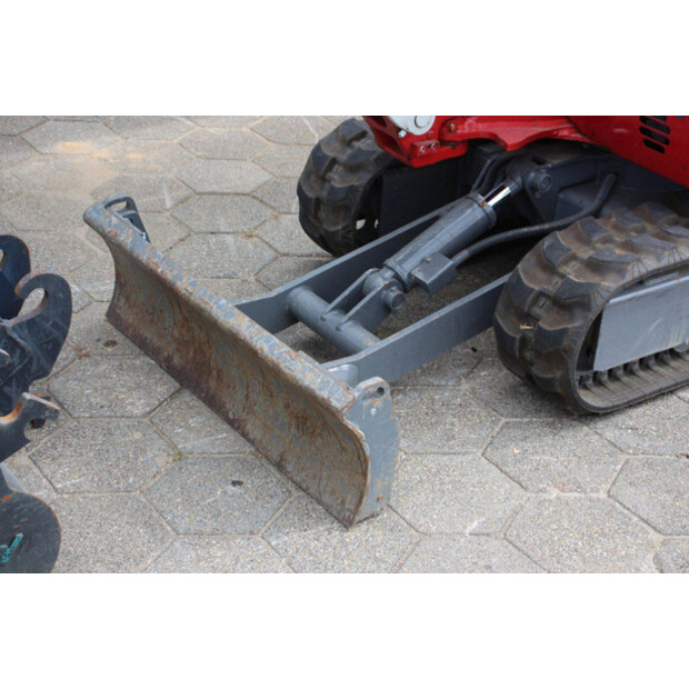 2024 TAKEUCHI TB216-42219524