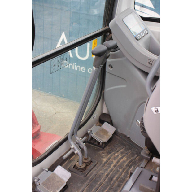 2024 TAKEUCHI TB216-42219540