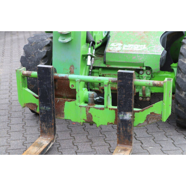 2016 Merlo P25.6-42219759