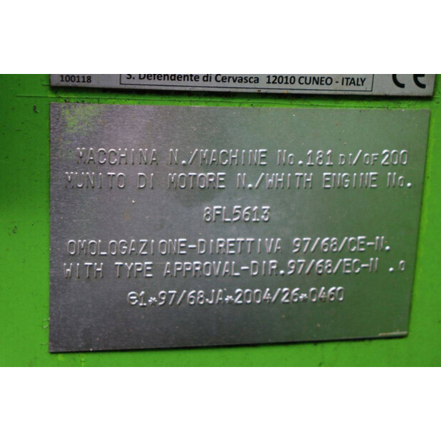 2016 Merlo P25.6-42219788