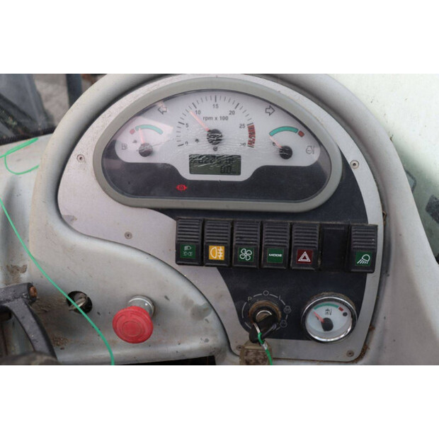 2005 تيريكس AGRILIFT 737-42219932