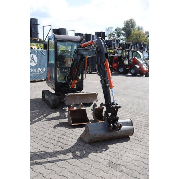 TAKEUCHI TB219-42220086