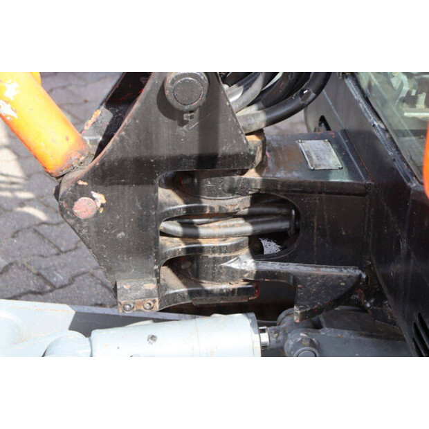 TAKEUCHI TB219-42220099