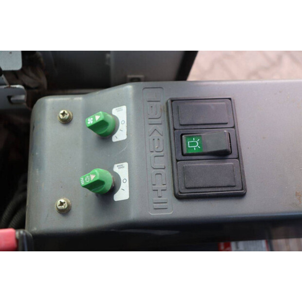 TAKEUCHI TB219-42220117