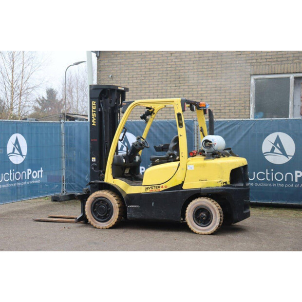 2010 Hyster H4.0FT5-42220310