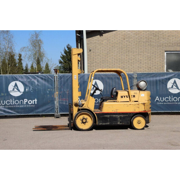 2016 Hyster S150A-42220418
