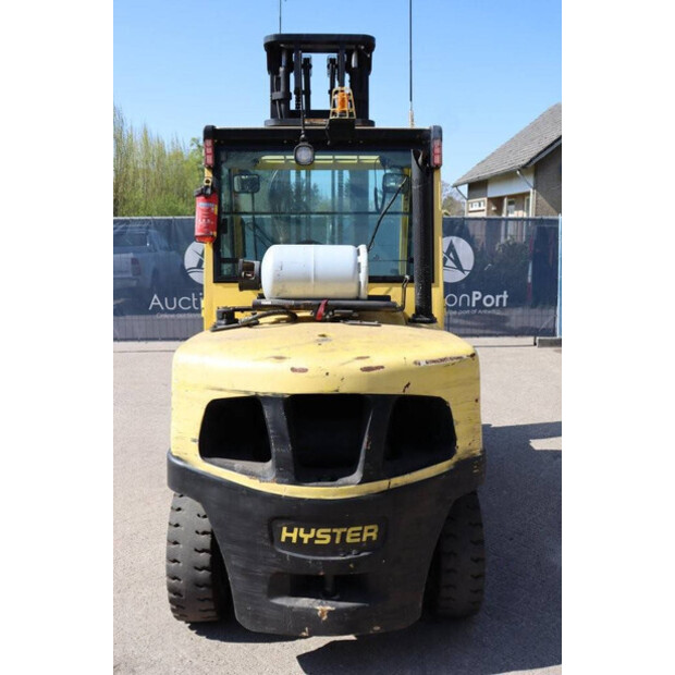 2010 Hyster H5.5FT-42220456