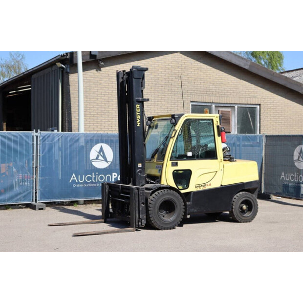 2010 Hyster H5.5FT-42220460