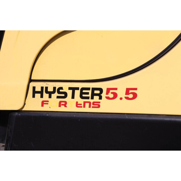 2010 Hyster H5.5FT-42220465