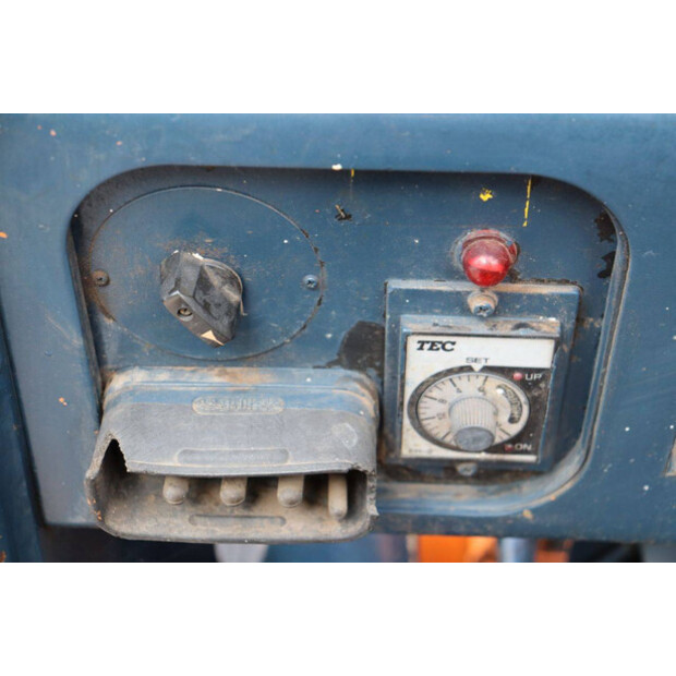 Toyota 4FB15-42220582