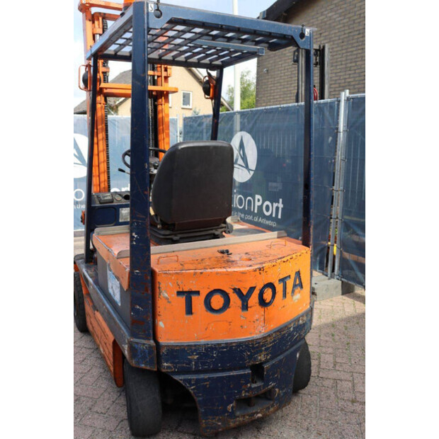 Toyota 4FB20-42220605
