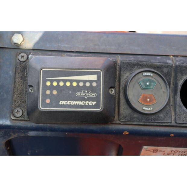 Toyota 4FB20-42220615