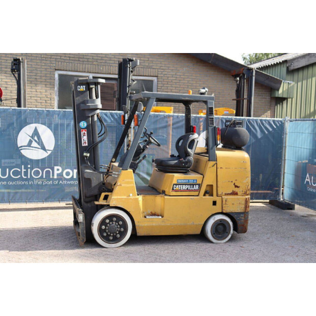 2002 Caterpillar GC45K-42220621