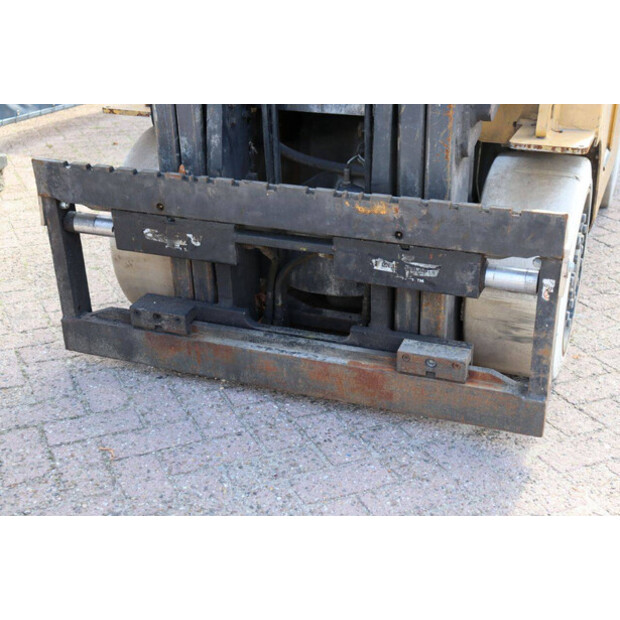 2002 Caterpillar GC45K-42220630